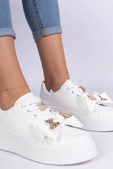 Zapatillas de mujer blancas... 2