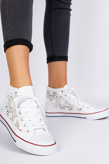 Zapatillas de mujer blancas con diseño de calado Lesli 2