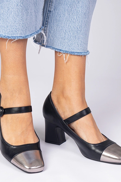 Zapatos de tacón negros para mujer... Zapatos de tacón negros para mujer...