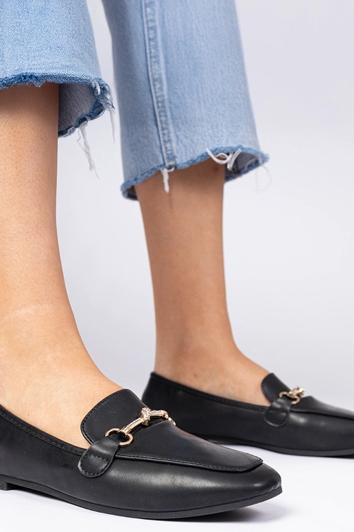 Mocasines negros con adorno y... Mocasines negros con adorno y...