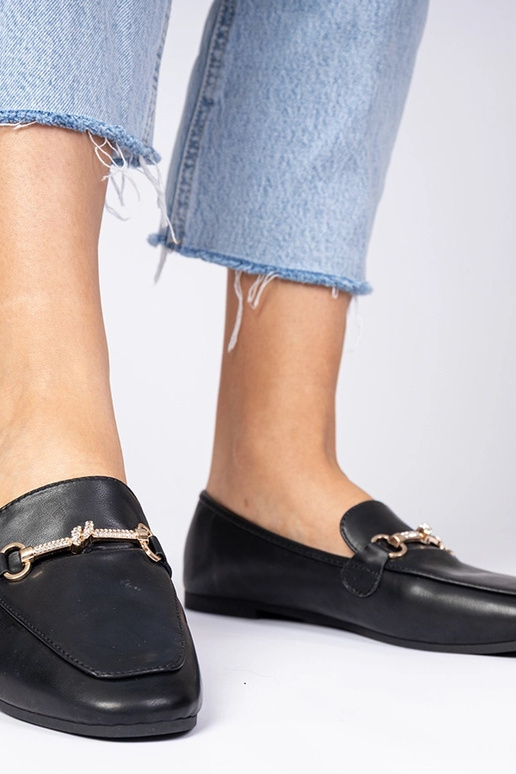 Mocasines negros con adorno y... Mocasines negros con adorno y...