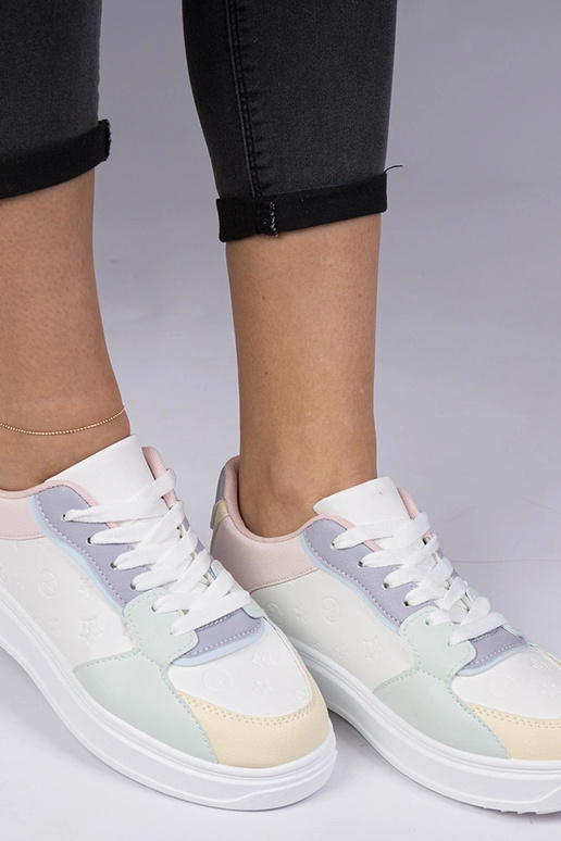 Zapatillas deportivas blanco-azul de... Zapatillas deportivas blanco-azul de...