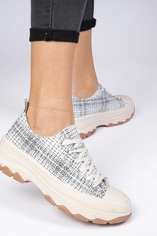 Zapatillas bicolor blanco-negro con...