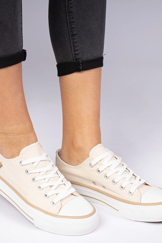 Zapatillas clásicas beige para mujer...