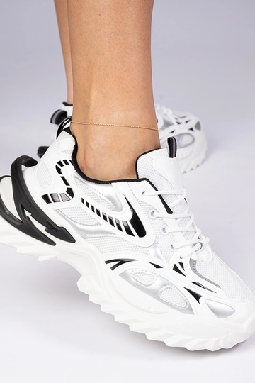 Zapatillas deportivas blancas de suela masiva Lirata 2