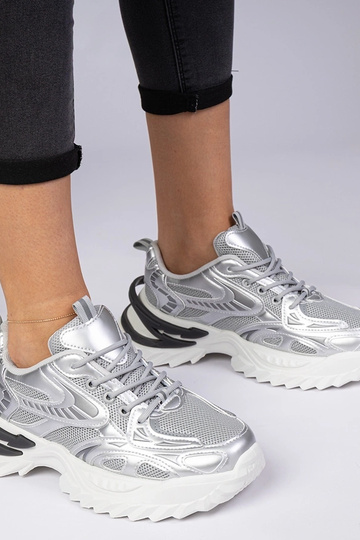 Zapatillas deportivas plateadas de suela masiva Lirata 2