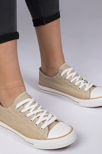 Zapatillas clásicas damas beige Menfis