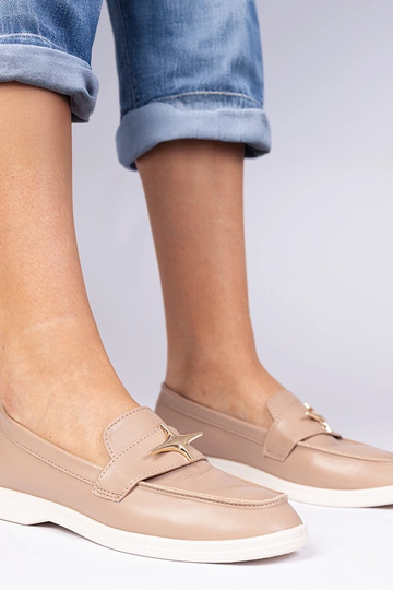 Mocasines para mujer beige oscuro con adorno dorado Senna
