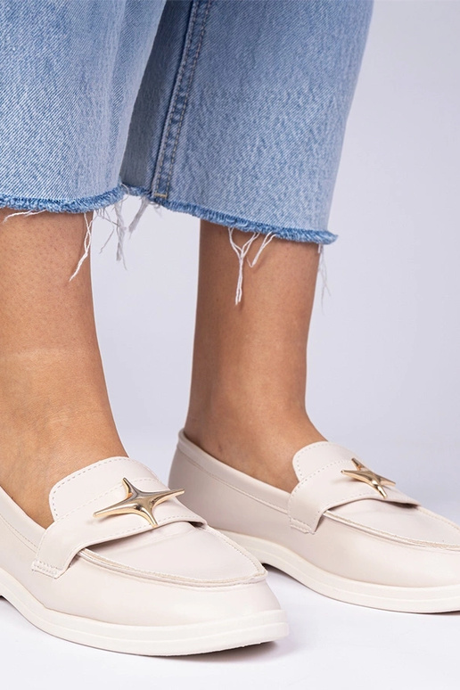 Mocasines para mujer beige con adorno...