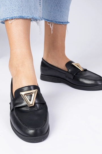 Mocasines para mujer negros con adorno elegante Viletta 2