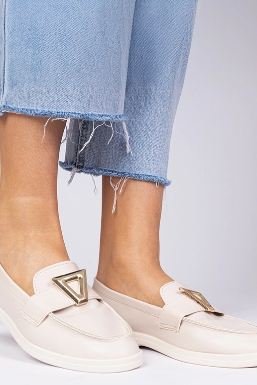 Mocasines para mujer beige con adorno... Mocasines para mujer beige con adorno...