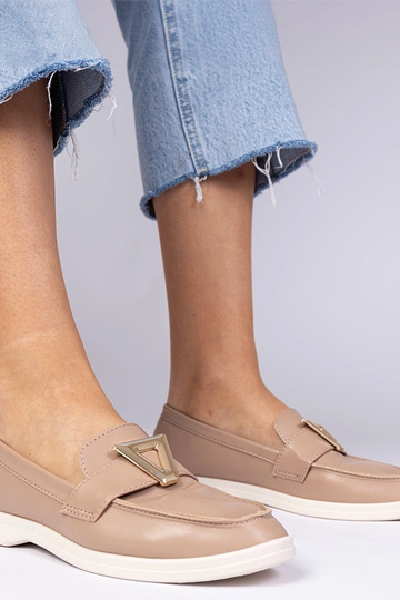 Mocasines para mujer beige oscuro con adorno elegante Viletta