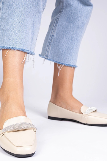 Mocasines para mujer beige con circonitas Kaletta 2