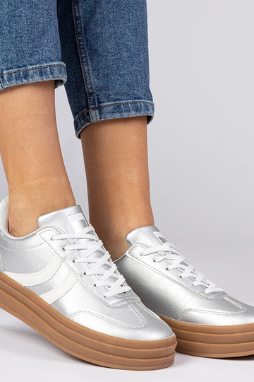 Zapatillas deportivas damas plateadas en plataforma Melly