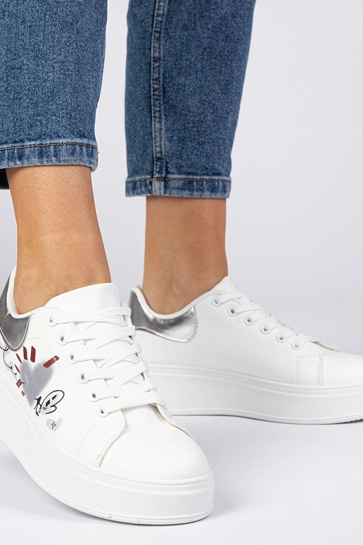 Zapatillas blanco plateadas...