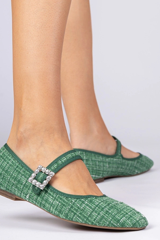 Bailarinas verdes con hebilla y... Bailarinas verdes con hebilla y...