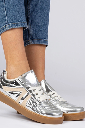 Zapatillas plateadas para dama de charol Keyla