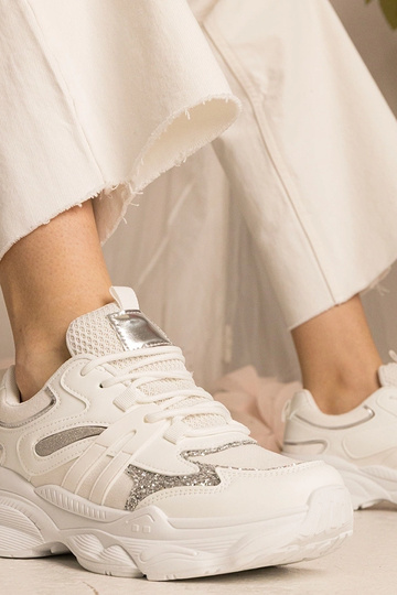 Zapatillas deportivas blancas para mujer con brillo Maleda 2