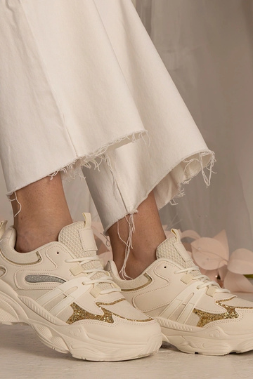 Zapatillas deportivas beige para mujer con brillo Maleda