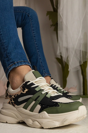 Zapatillas deportivas verdes para mujer con brillo Maleda