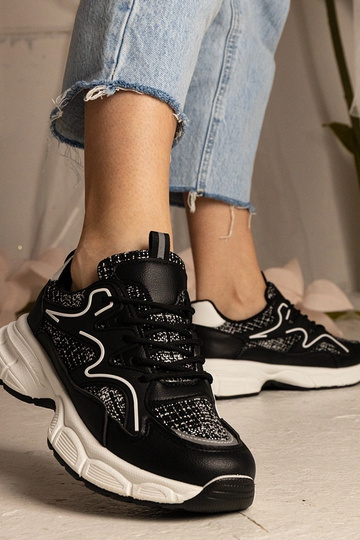 Zapatillas deportivas negras para mujer Maurita