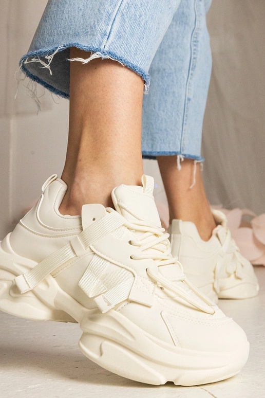 Zapatillas deportivas beige masivas...