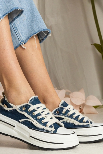 Zapatillas altas azules... 2