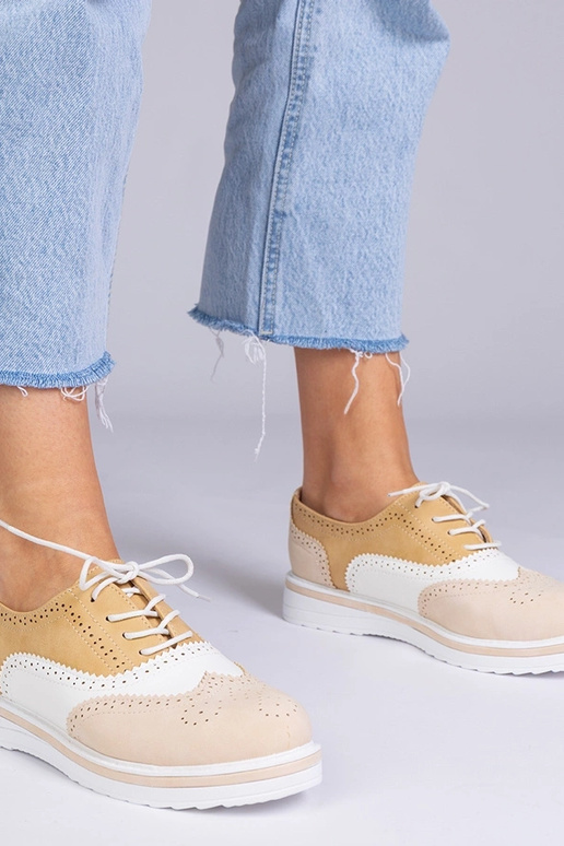 Oxfords clásicos color arena, "Toddi"