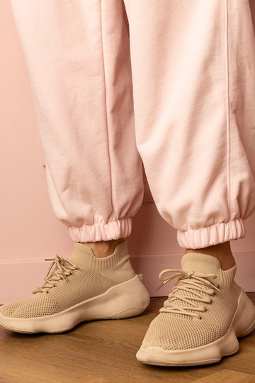 Zapatillas deportivas color arena para mujer con diseño tipo calcetín Zurry
