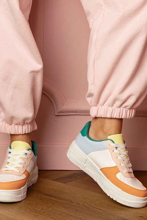 Zapatillas deportivas naranjas para... Zapatillas deportivas naranjas para...