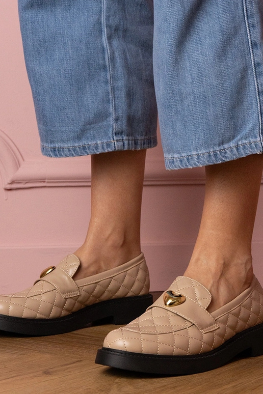 Dorado mocasines de mujer en punta... Dorado mocasines de mujer en punta...