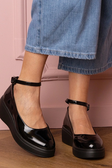 Zapatos de media altura... 2