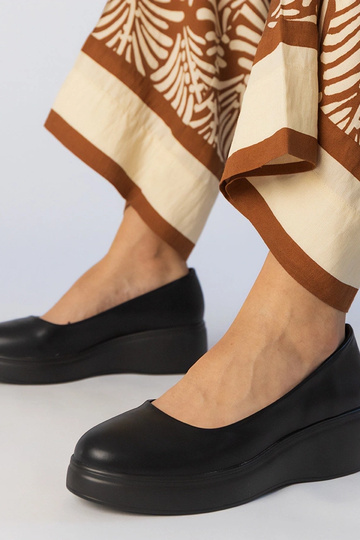 Mocasines negros con plataforma de eco-cuero, "Huron" 2