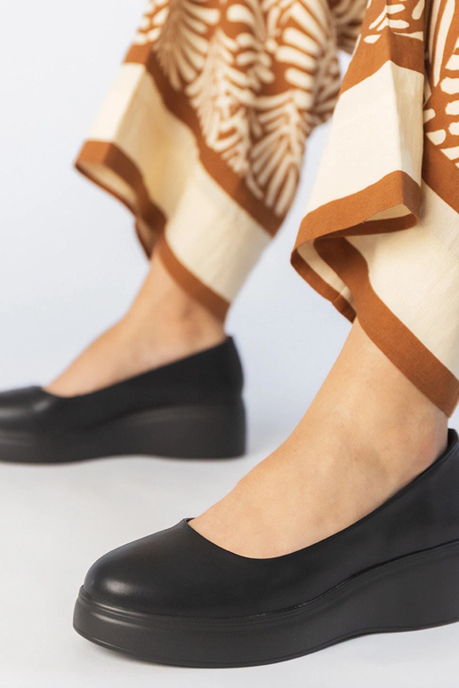 Mocasines negros con plataforma de...