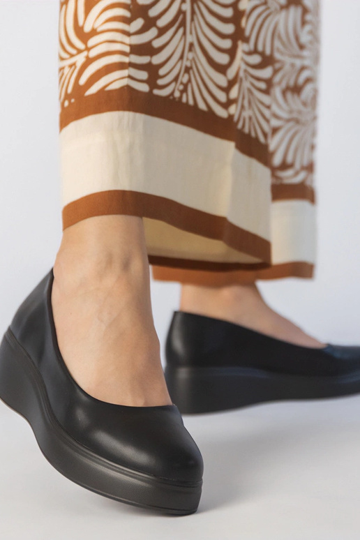 Mocasines negros con plataforma de...