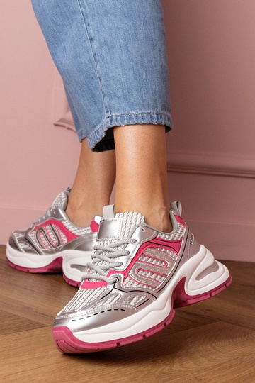 Zapatillas deportivas... 2