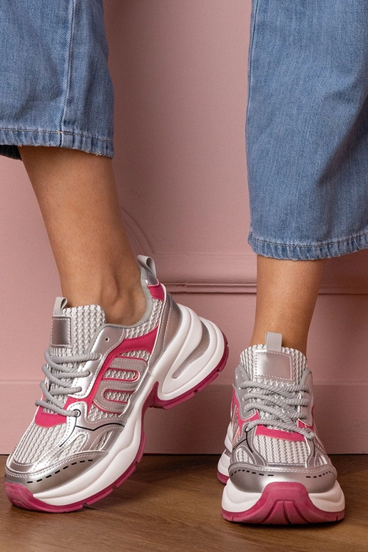 Zapatillas deportivas... Zapatillas deportivas...