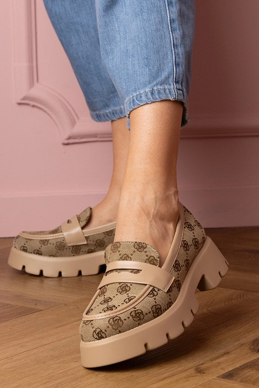 Mocasines marrones para mujer con... Mocasines marrones para mujer con...