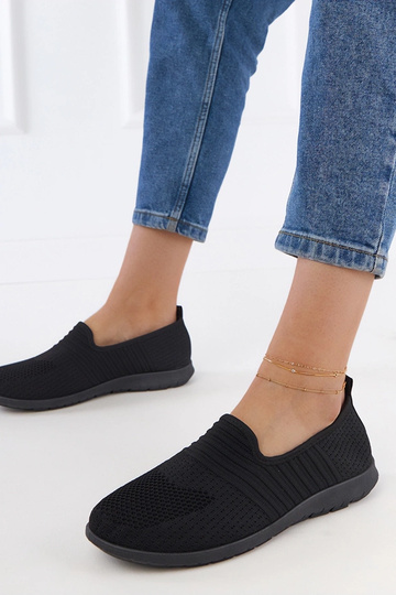 Sandalias deportivas negras para mujer Saris
