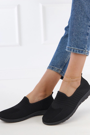 Sandalias deportivas negras para mujer Saris 2