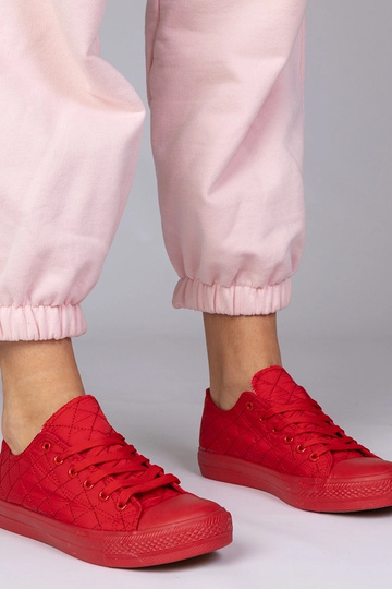 Zapatillas rojas clásicas con costuras, "Nessa"