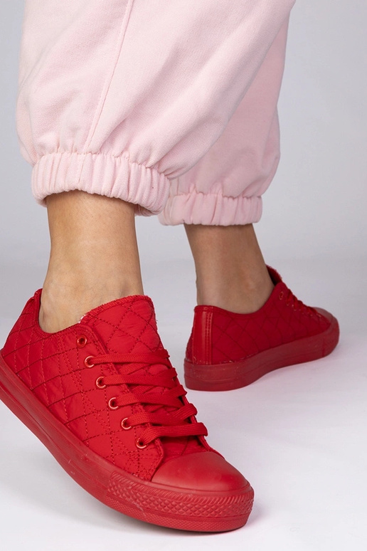 Zapatillas rojas clásicas con... Zapatillas rojas clásicas con...