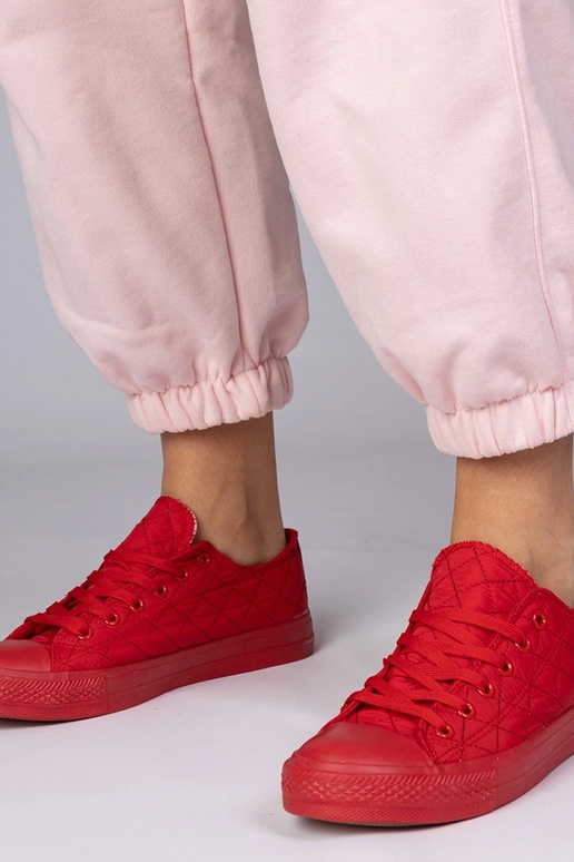 Zapatillas rojas clásicas con... Zapatillas rojas clásicas con...