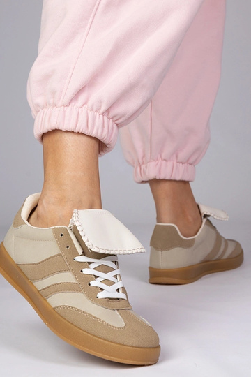 Zapatillas deportivas color arena para mujer, "Lukka" 2