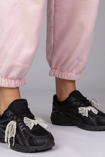 Zapatillas deportivas negras con adornos desmontables, "Lekrus"