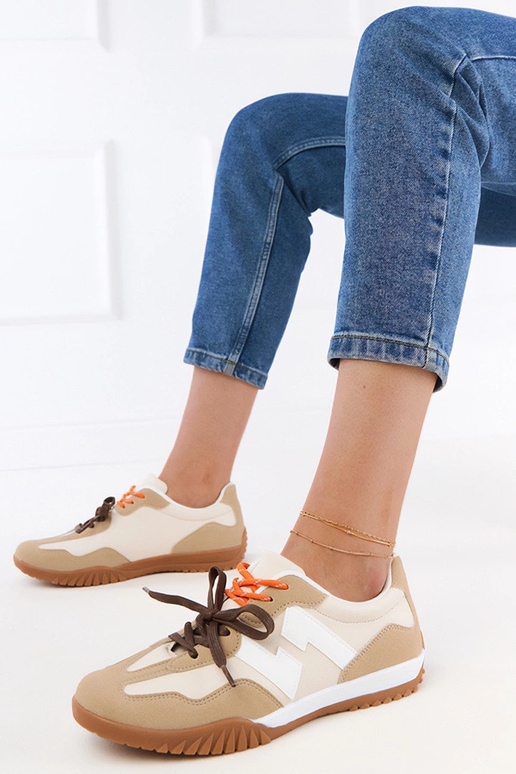 Zapatillas deportivas color arena con...