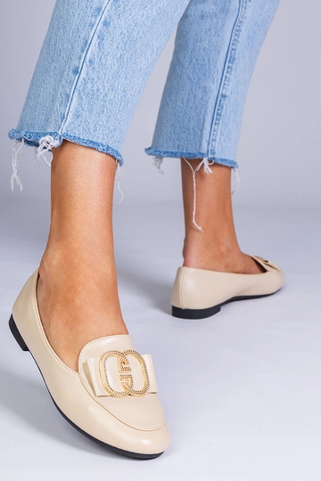 Mocasines de color beige... 2