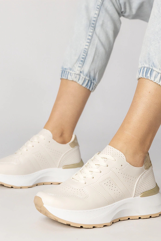 Zapatillas deportivas color arena con... Zapatillas deportivas color arena con...