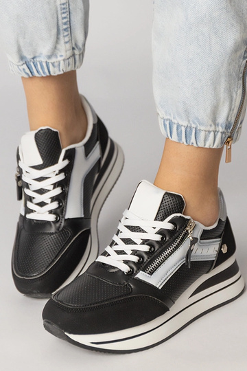 Zapatillas deportivas... 2