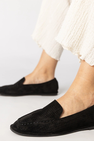 Mocasines calados negros de eco-piel, "Stanila"